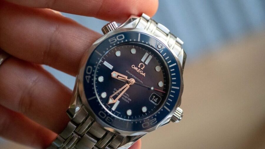 Sell luxury watch